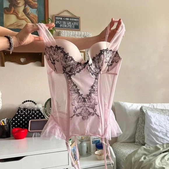 Pink and Black Lace Lingerie Corset Top size 36B - Picture 5 of 5